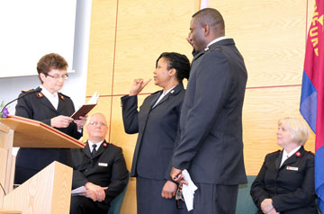 General Linda Bond enrols soldiers at Romford Corps, UK