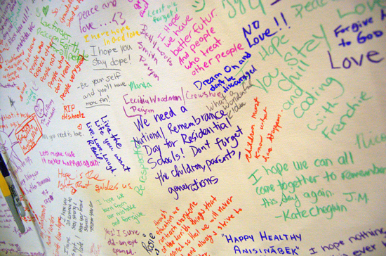 Participants share messages of hope at the TRC event in Edmonton (Photo: Anglican Church of Canada)
