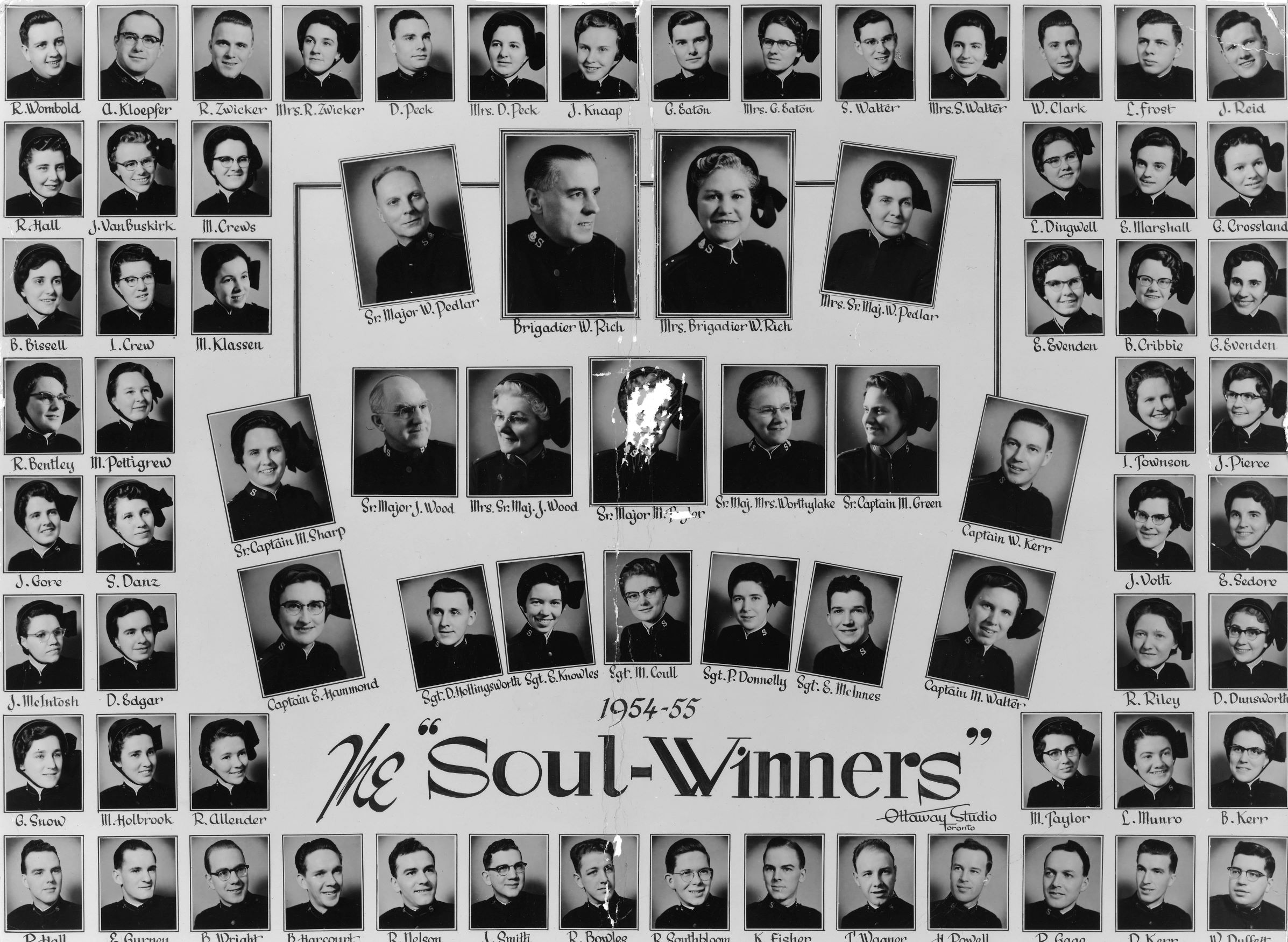 Soul Winners Sessional Picture