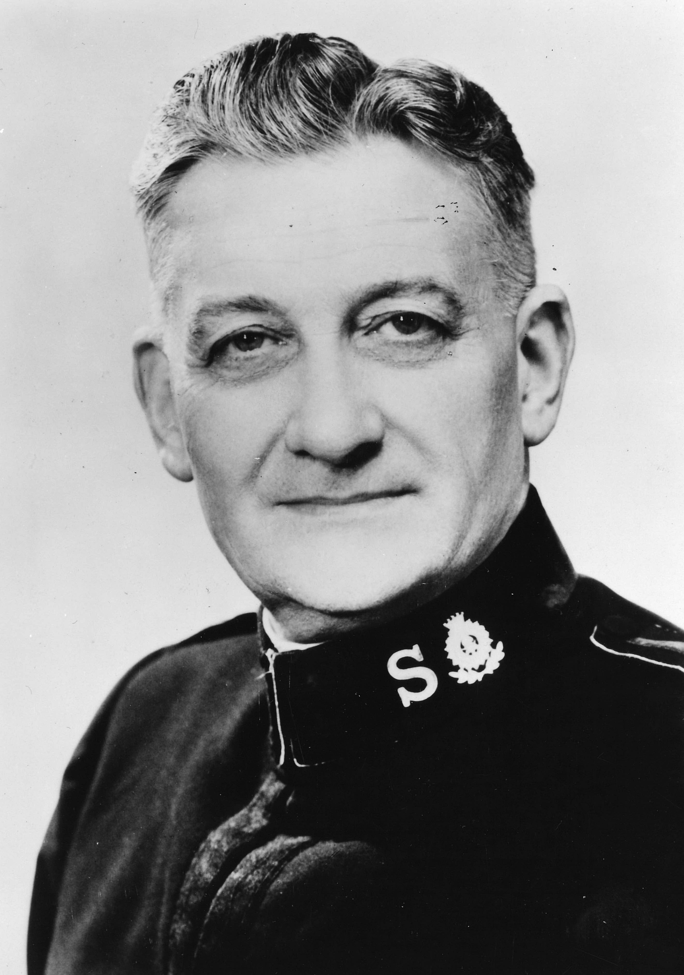 Commissioner Edgar Ginsted