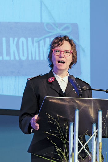 Lt-Col Marsha-Jean speaks at a welcome service for incoming Comr Marie Willermark, TC, Germany, Poland and Lithuania Tty