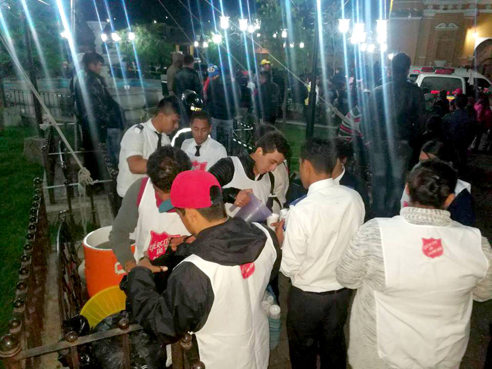 Salvation Army teams serve drinks in Guatemala