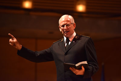 General Brian Peddle preaches