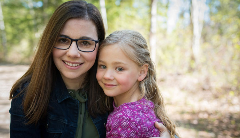 Cpt Laura Van Schaick with her daughter Vanessa