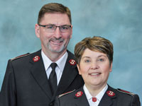 Photo of Lt-Colonels Eddie and Genevera Vincent