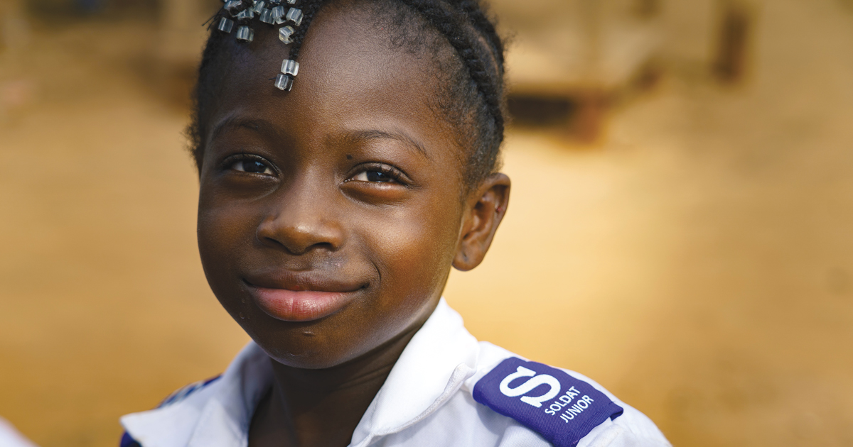 A junior soldier in Burkina Faso