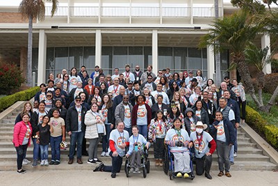 Large group of delegates and their caregivers at the Adaptive Retreat