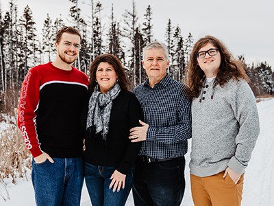Lori Pond and family