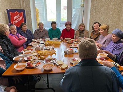 Preparing borscht at a women’s group at a Salvation Army church