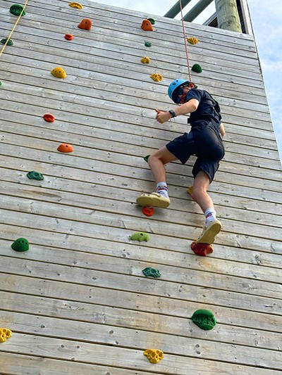 Climbing wall