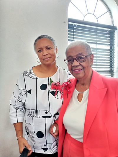 From left, Karen Trott and Gladys Dillas