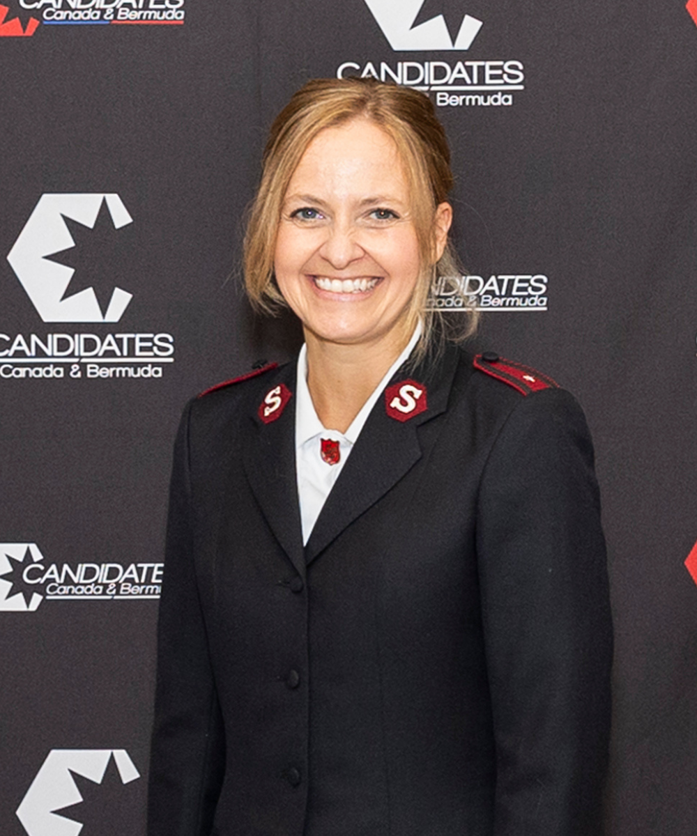 Image of Lieutenant Jen Thompson