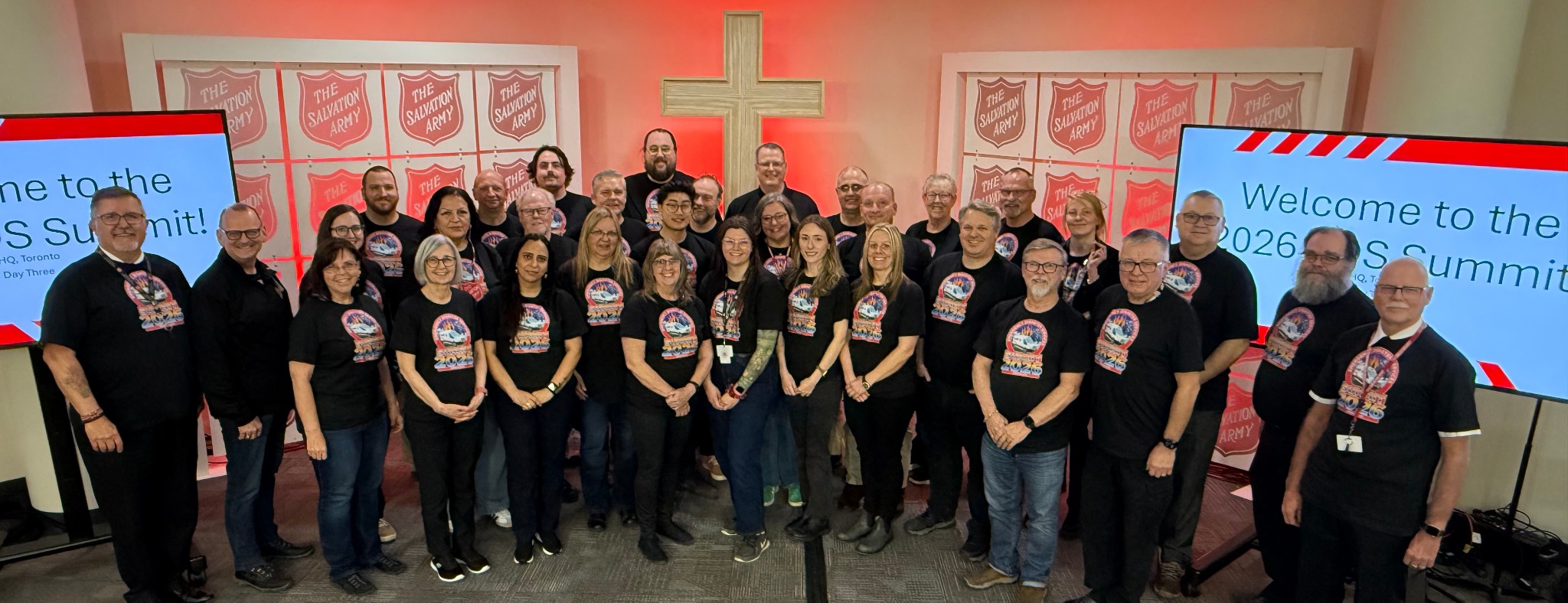 Group picture of 2026 EDS Summit