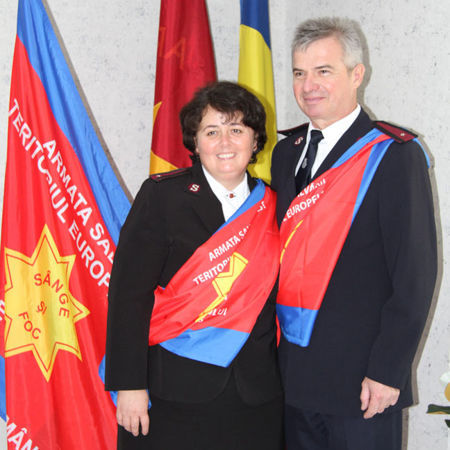 First Salvation Army Officers Commissioned in Romania